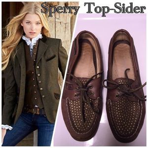 Sperry Leather Stud Flats Sz 8